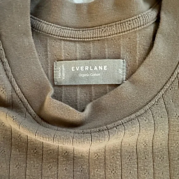 Everlane Pointelle Ribbed Short Sleeve Tee in Taupe Brown Sz Small - Picture 2 of 4